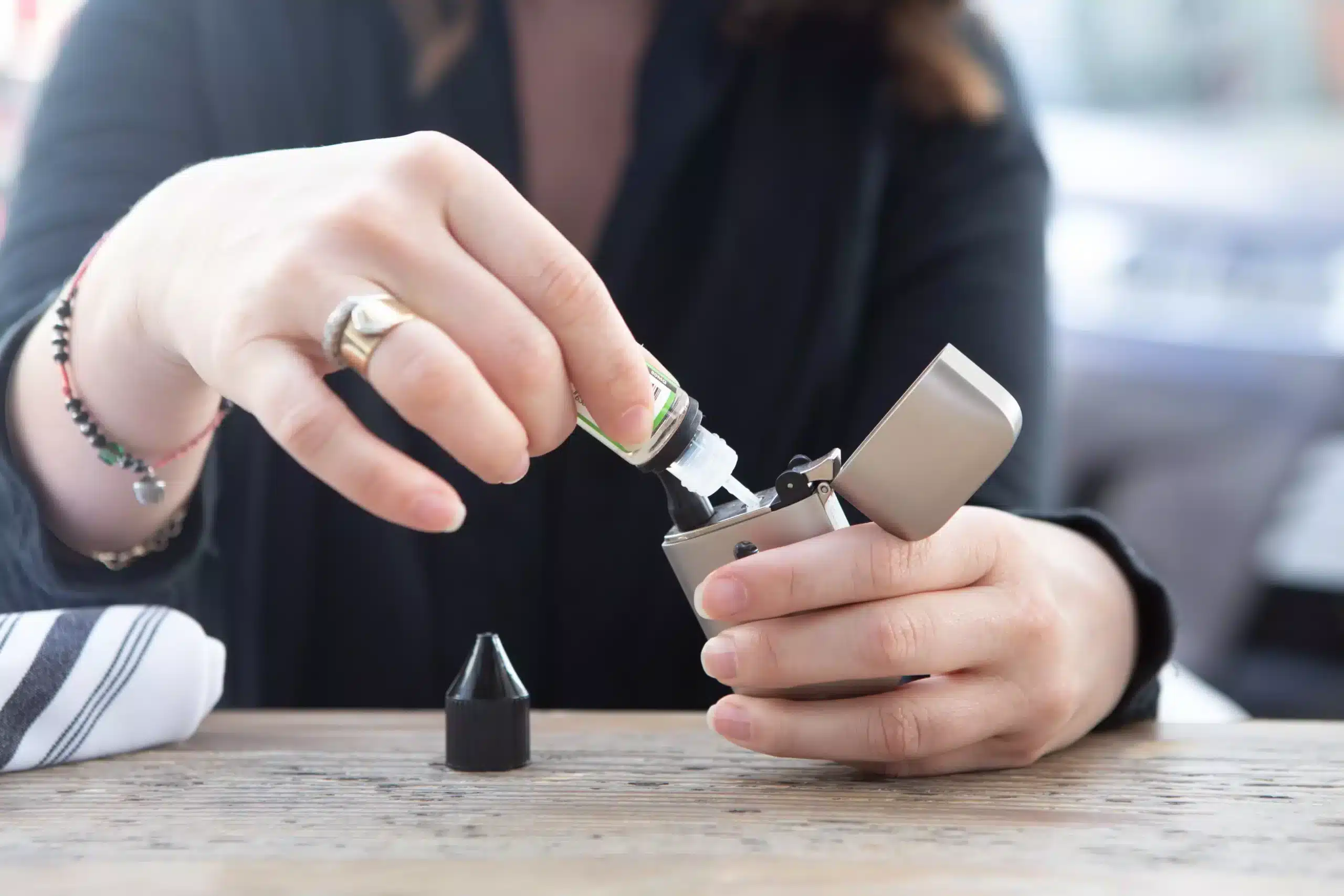 e-liquid refill in vape pod